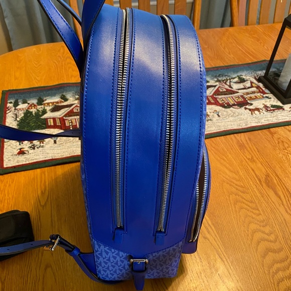 NWT! Michael Kors Backpack 16x13x6 royal blue - Picture 3 of 8